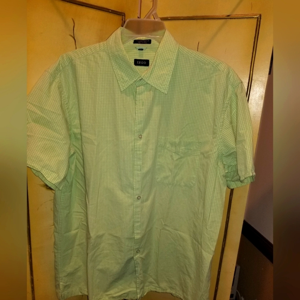 IZOD XL Knock Out Lime Conditionz: Good